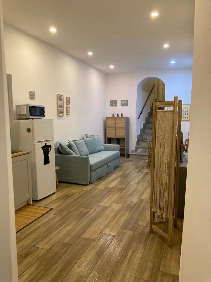 Апартаменты Casa Gaia A Due Passi Dal Duomo Неаполь Экстерьер фото